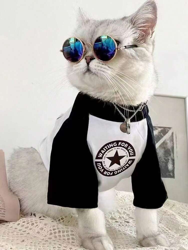 1pc Cat & Dog Fashion T-Shirt Warm Base Layer Pet Clothes